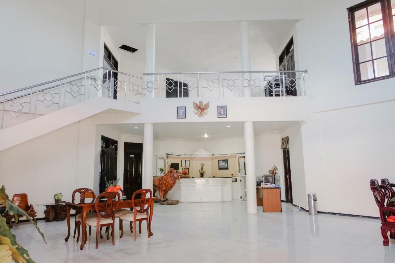 Oyo 940 Telaga Mas International Otel Sarangan Dış mekan fotoğraf