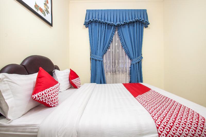Oyo 940 Telaga Mas International Otel Sarangan Dış mekan fotoğraf
