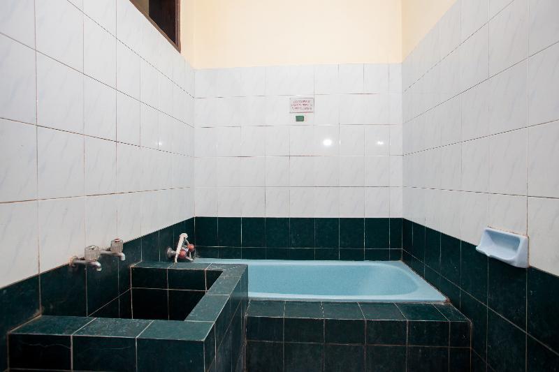 Oyo 940 Telaga Mas International Otel Sarangan Dış mekan fotoğraf