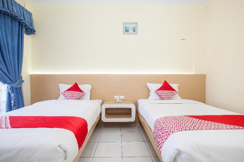 Oyo 940 Telaga Mas International Otel Sarangan Dış mekan fotoğraf