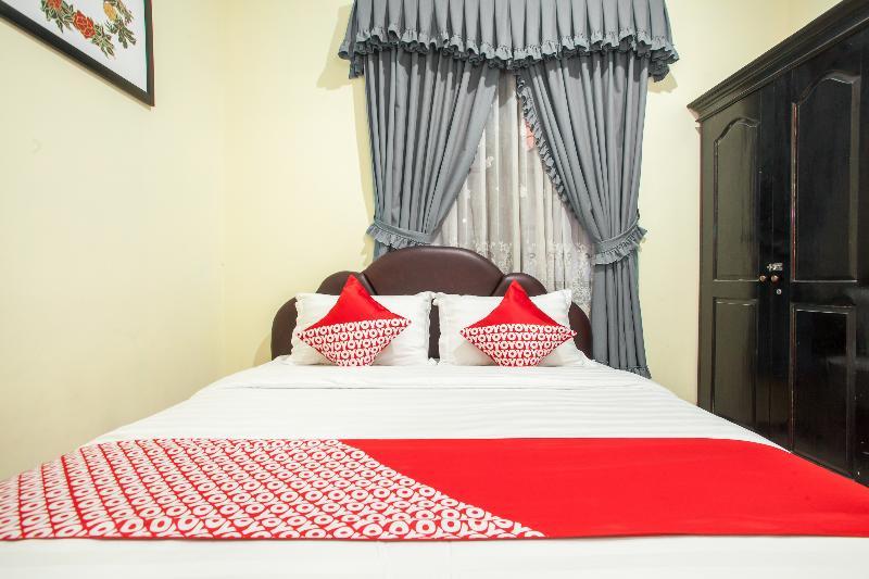 Oyo 940 Telaga Mas International Otel Sarangan Dış mekan fotoğraf